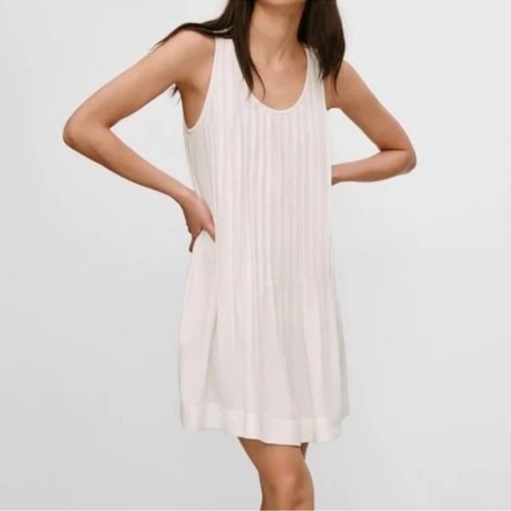 Aritzia Babaton Ilja Dress